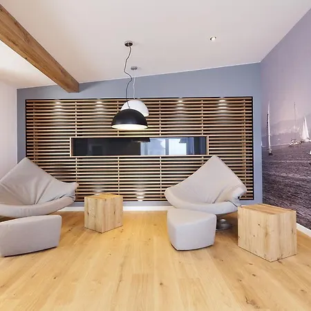 Hagnauer Seeperle 3* ハーグナウ